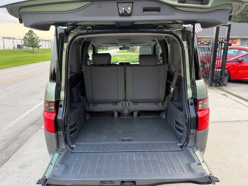 Used 2005 Honda Element LX image 18