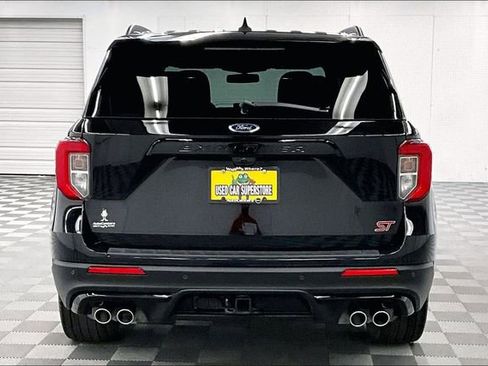 Used 2023 Ford Explorer ST w/ Technology Package image 5