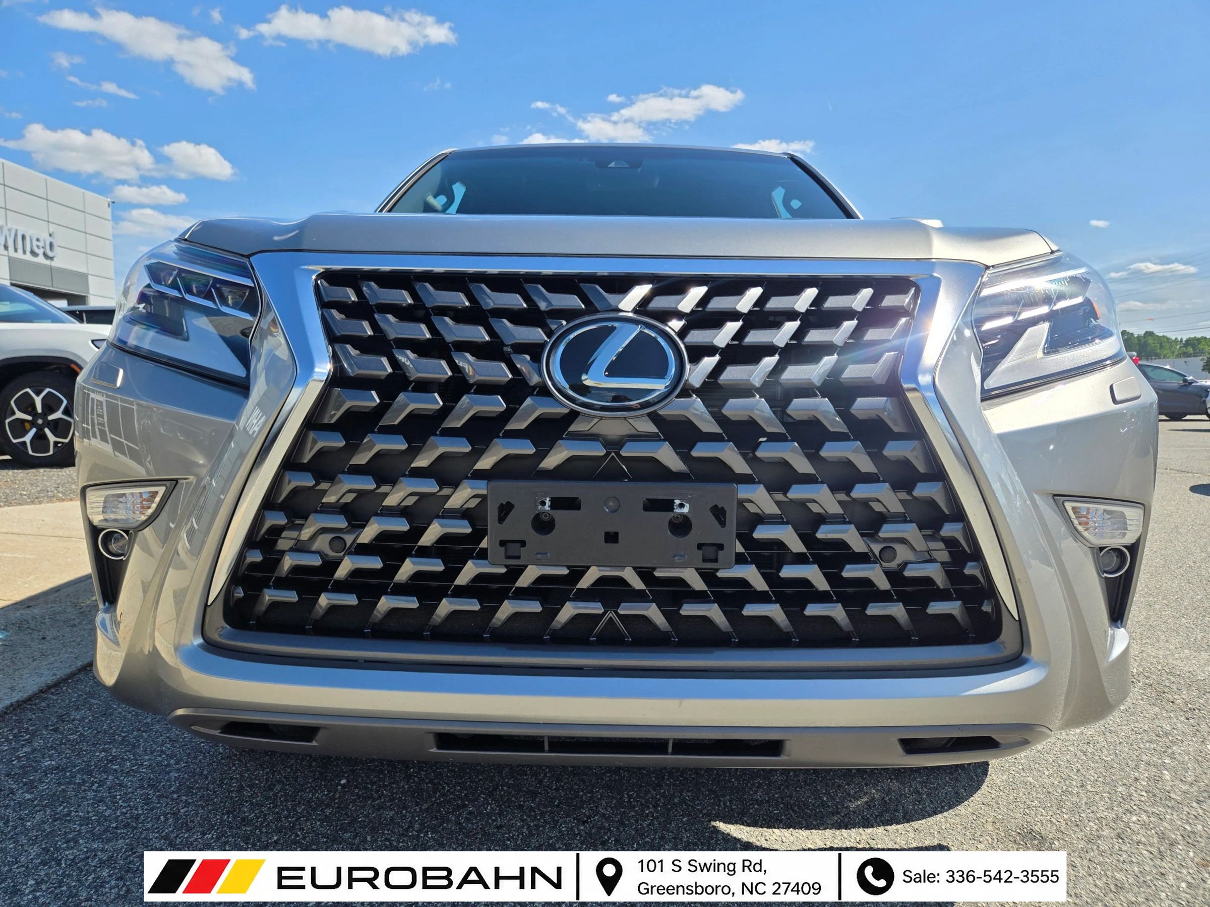 Used 2021 Lexus GX 460 Premium w/ Premium Package AWD/4WD image 25