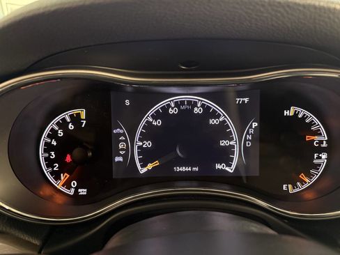 Used 2017 Jeep Grand Cherokee Limited w/ Trailer Tow Group IV image 26