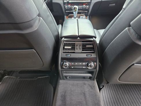 Used 2015 BMW 740Li image 22