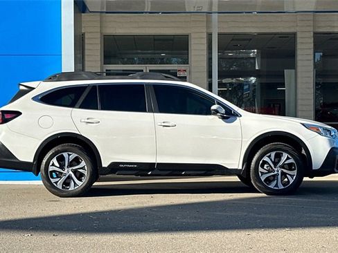 Used 2021 Subaru Outback Limited w/ Popular Package #2 image 4