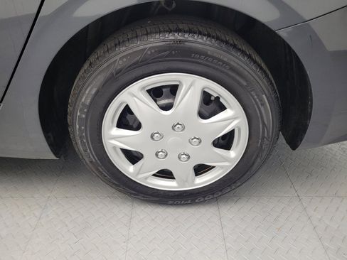 Used 2024 Kia Forte LX FWD image 31