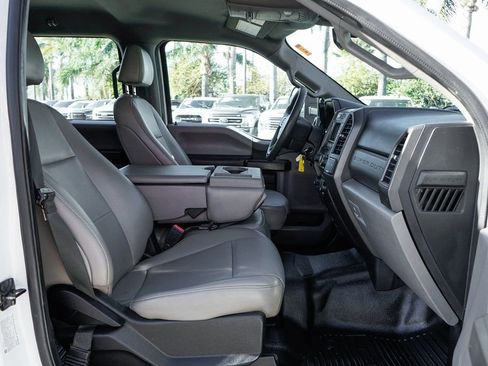 Used 2020 Ford F550 2WD Crew Cab Super Duty image 38