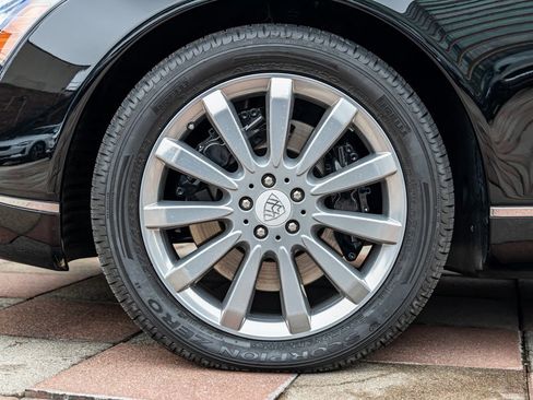 Used 2009 Maybach 62 S image 63