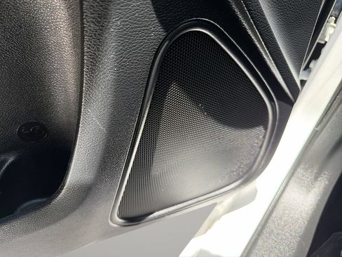 Used 2021 Dodge Charger SXT RWD image 18
