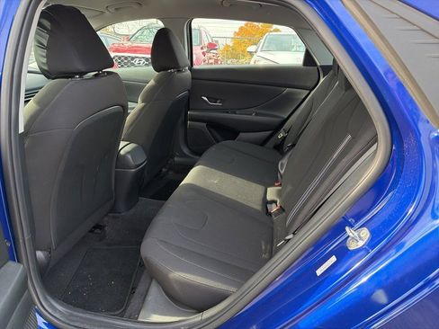 Certified 2022 Hyundai Elantra SEL image 14