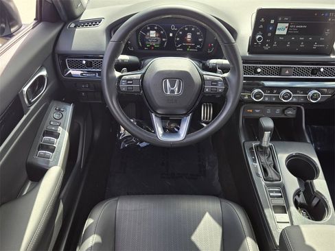 Certified 2025 Honda Civic Sport image 12