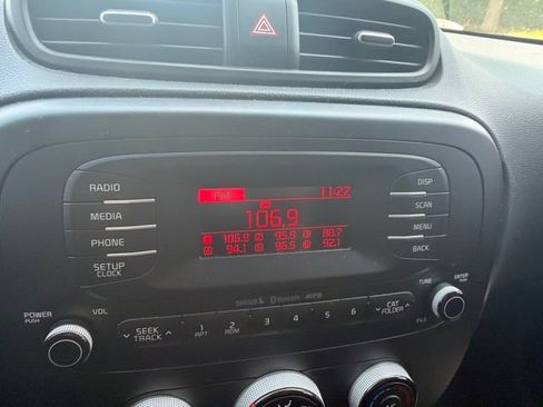 Used 2015 Kia Soul + w/ Eco Package FWD image 13