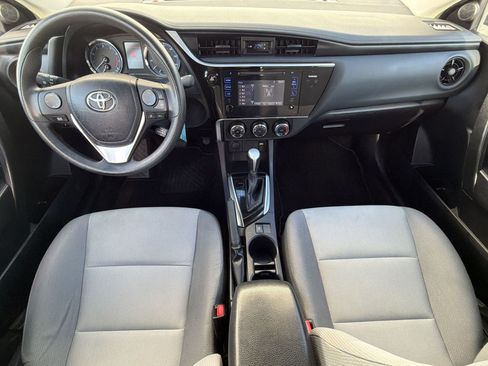 Used 2017 Toyota Corolla L FWD image 29