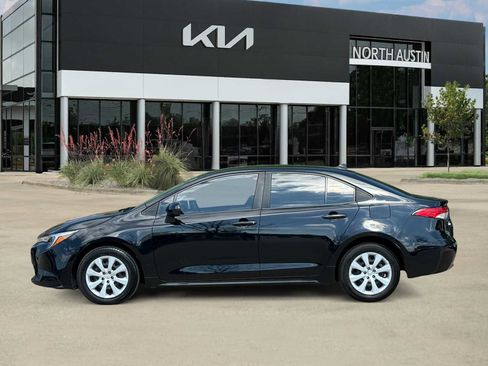 Used 2024 Toyota Corolla LE FWD image 4