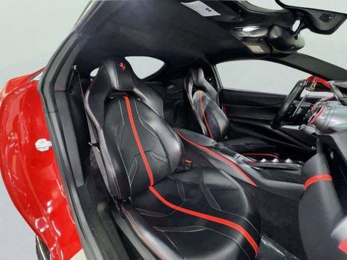 Used 2019 Ferrari 812 Superfast RWD image 56