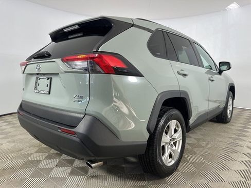 Used 2019 Toyota RAV4 XLE image 7