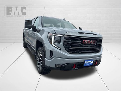 Used 2024 GMC Sierra 1500 AT4 w/ Technology Package image 2