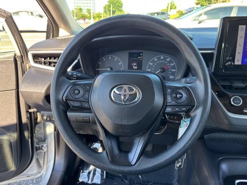 Used 2024 Toyota Corolla LE FWD image 25