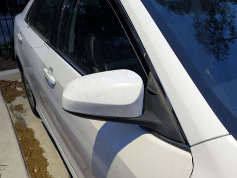 Used 2013 Toyota Camry SE image 11