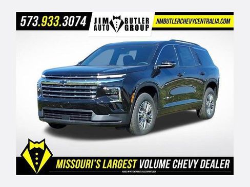 New 2026 Chevrolet Traverse LT w/ Driver Confidence Package image 1