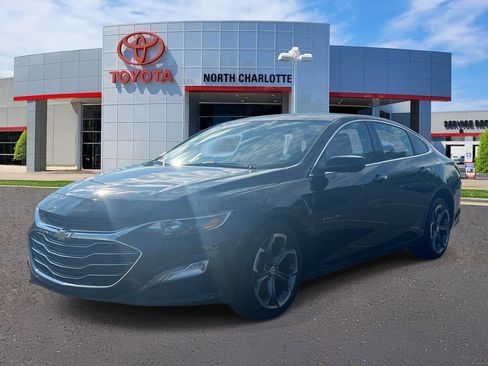 Used 2024 Chevrolet Malibu LT FWD image 4