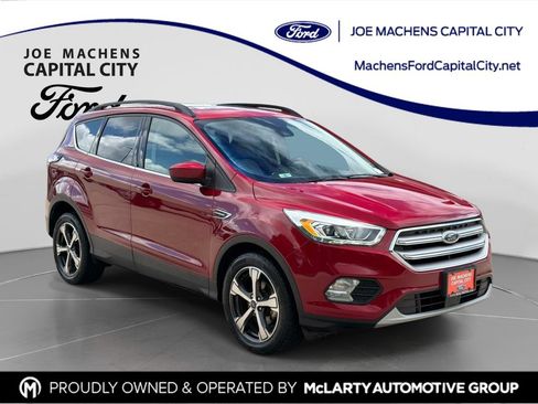 Used 2018 Ford Escape SEL w/ Ford Safe & Smart Package FWD image 1