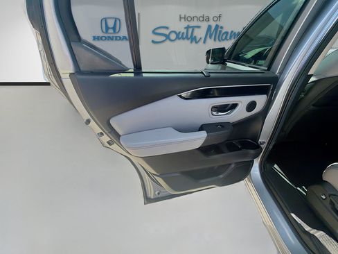 Certified 2024 Honda Pilot EX-L image 25