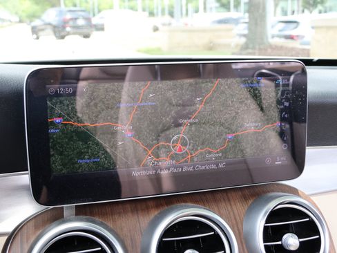 Used 2019 Mercedes-Benz C 300 4MATIC Cabriolet image 25