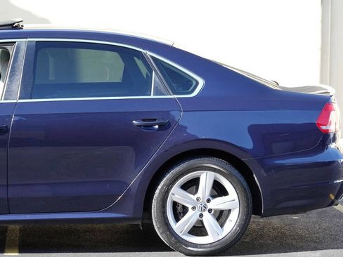 Used 2012 Volkswagen Passat 2.5 SE FWD image 14