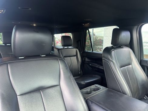 Used 2020 Ford Expedition Max XLT w/ Equipment Group 202A AWD/4WD image 13