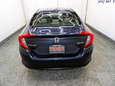 Used 2016 Honda Civic EX image 5