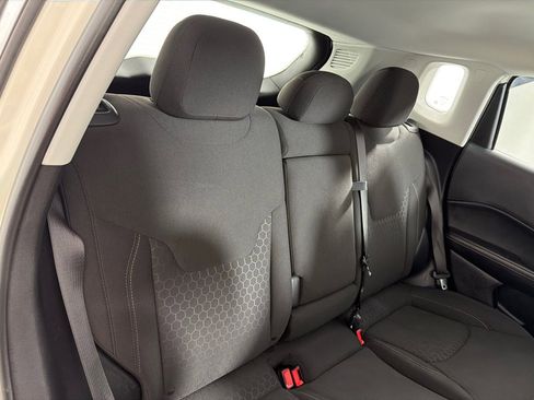 Used 2021 Jeep Compass Sport FWD image 23