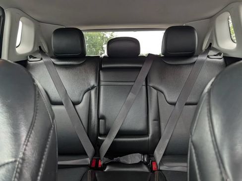 Used 2019 Jeep Compass Limited AWD/4WD image 17