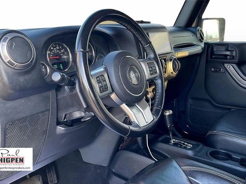 Used 2018 Jeep Wrangler Unlimited Sport image 13