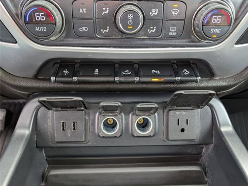 Used 2017 GMC Sierra 1500 SLT w/ SLT Premium Package image 21