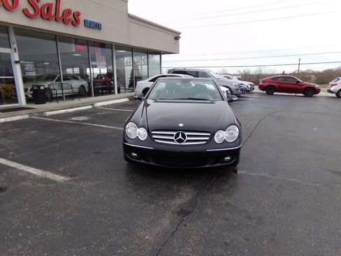 Used 2009 Mercedes-Benz CLK 350 Cabriolet image 4
