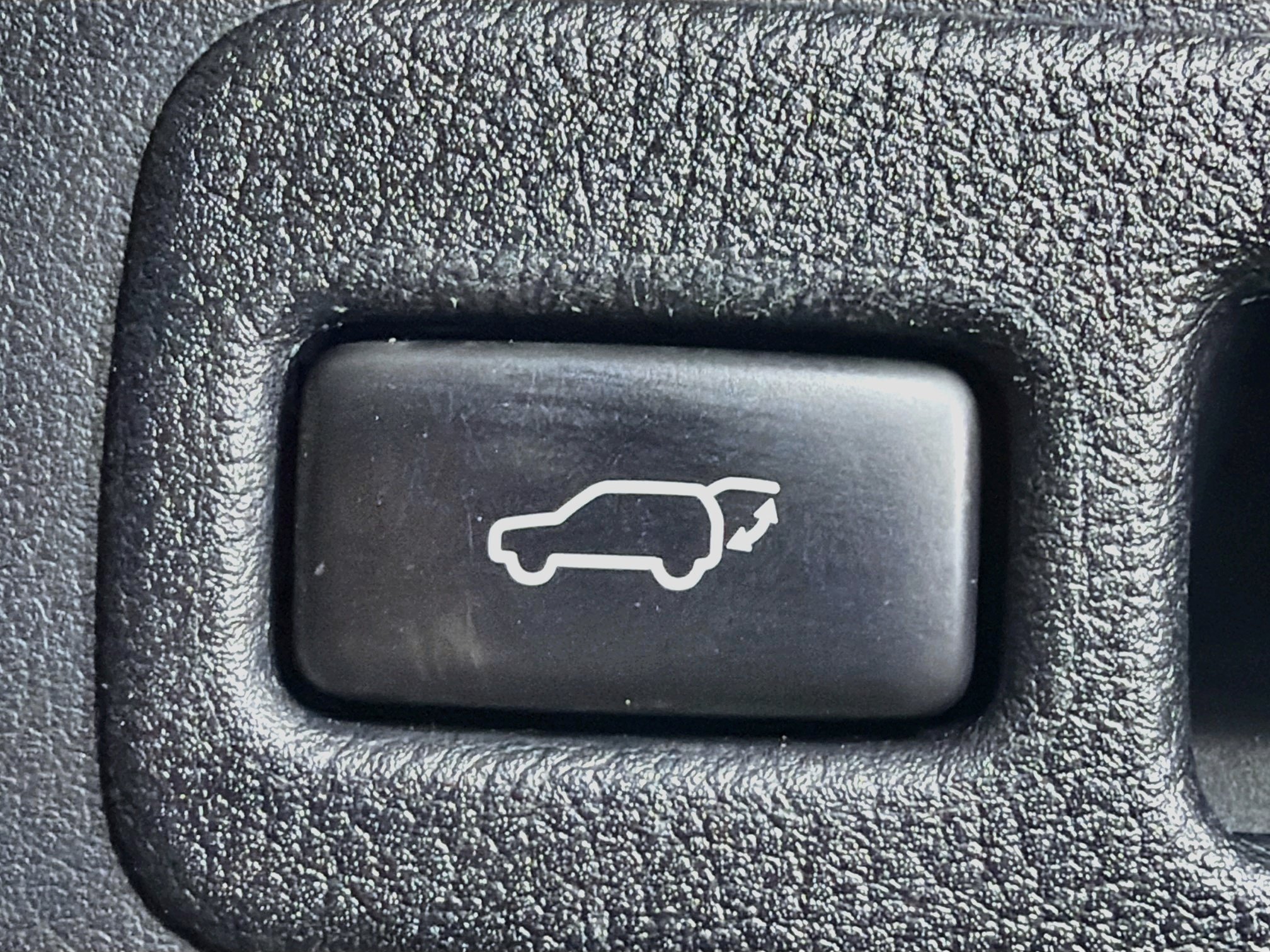 Used 2015 Lexus NX 200t FWD w/ Premium Package image 32