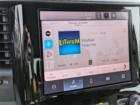 New 2026 RAM 1500 4x4 Crew Cab image 18