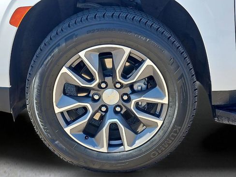 Used 2023 Chevrolet Tahoe LS RWD image 10