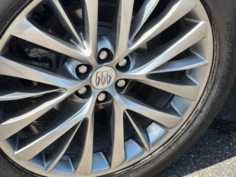 Used 2025 Buick Enclave Avenir w/ Super Cruise Package AWD/4WD image 14