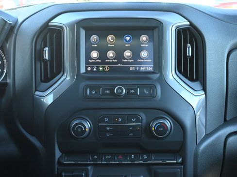 Used 2021 Chevrolet Silverado 1500 Custom Trail Boss w/ Safety Confidence Package image 5