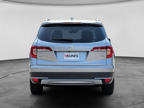 Used 2019 Honda Pilot Touring image 6