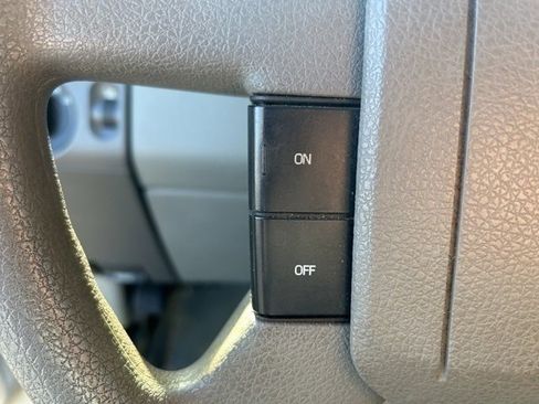 Used 2007 Ford F150 XL image 12