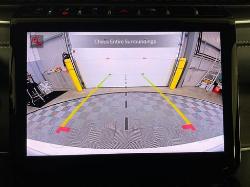 New 2025 Jeep Grand Cherokee Limited image 13