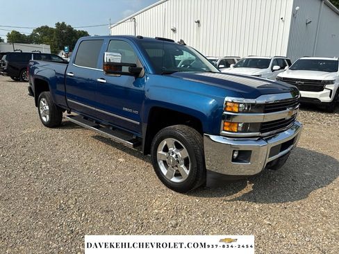 Used 2017 Chevrolet Silverado 2500 LTZ w/ Vortec Plus Package AWD/4WD image 7