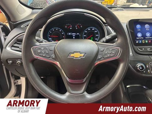 Used 2024 Chevrolet Malibu LT image 15