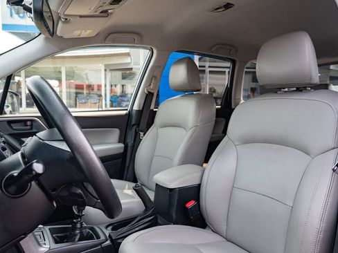 Used 2014 Subaru Forester 2.5i Premium w/ Popular Package #2 AWD/4WD image 22