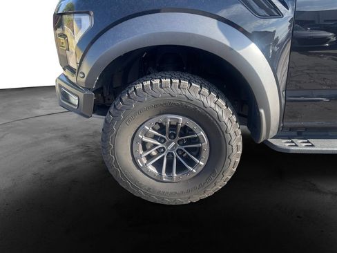 Used 2020 Ford F150 Raptor w/ Equipment Group 802A Luxury AWD/4WD image 9