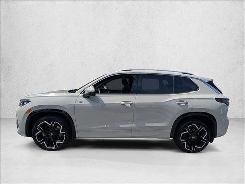 Used 2025 Volkswagen Tiguan SEL R-Line AWD/4WD image 8