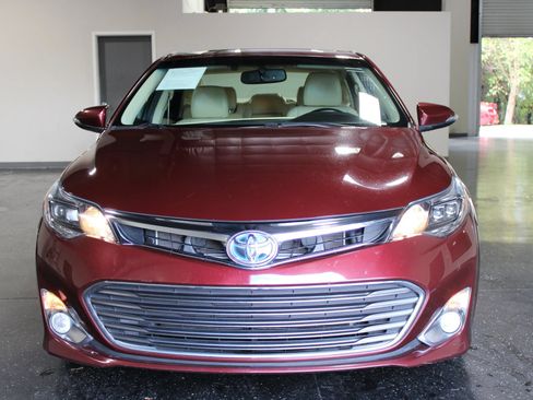Used 2014 Toyota Avalon XLE Touring FWD image 7