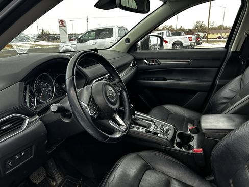 Used 2017 MAZDA CX-5 Grand Touring w/ Premium Package image 9