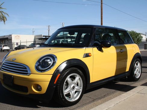 Used 2009 MINI Cooper Hardtop FWD image 7