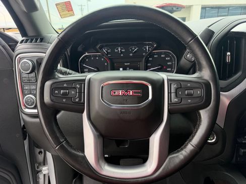 Used 2021 GMC Sierra 1500 SLT w/ SLT Premium Plus Package AWD/4WD image 31